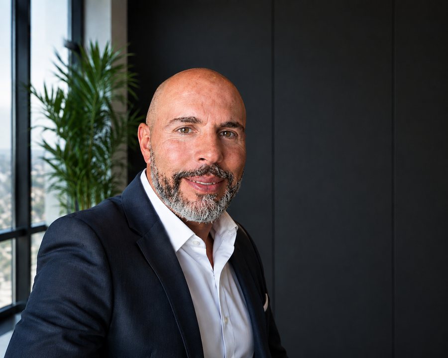 Marcio Santos, Diretor Comercial
